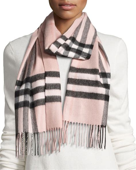 burberry echarpe rose|burberry scarves women's.